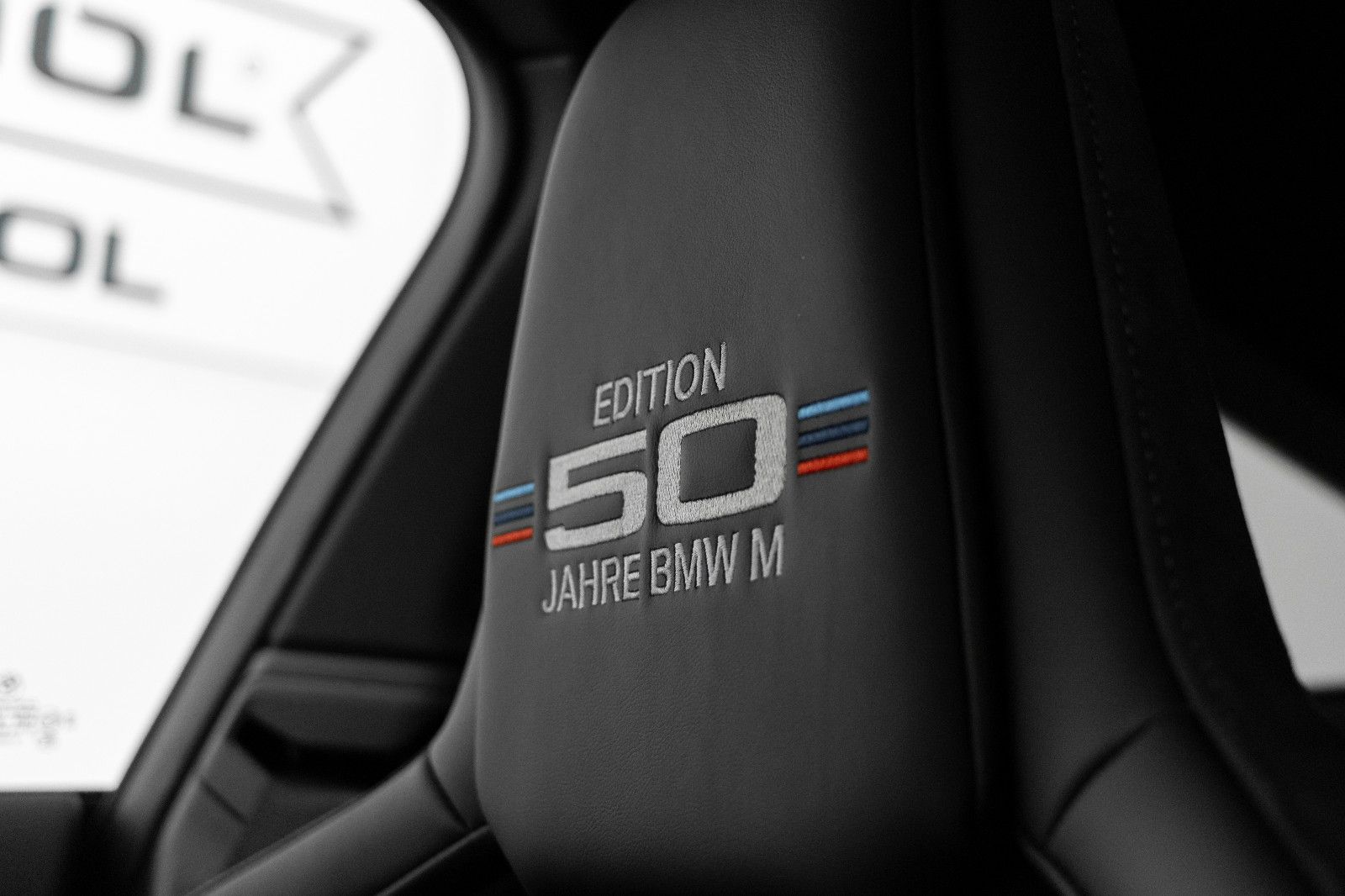 Fahrzeugabbildung BMW M4 Competition 50 Jahre Edition M/KERAMIK/CARBON