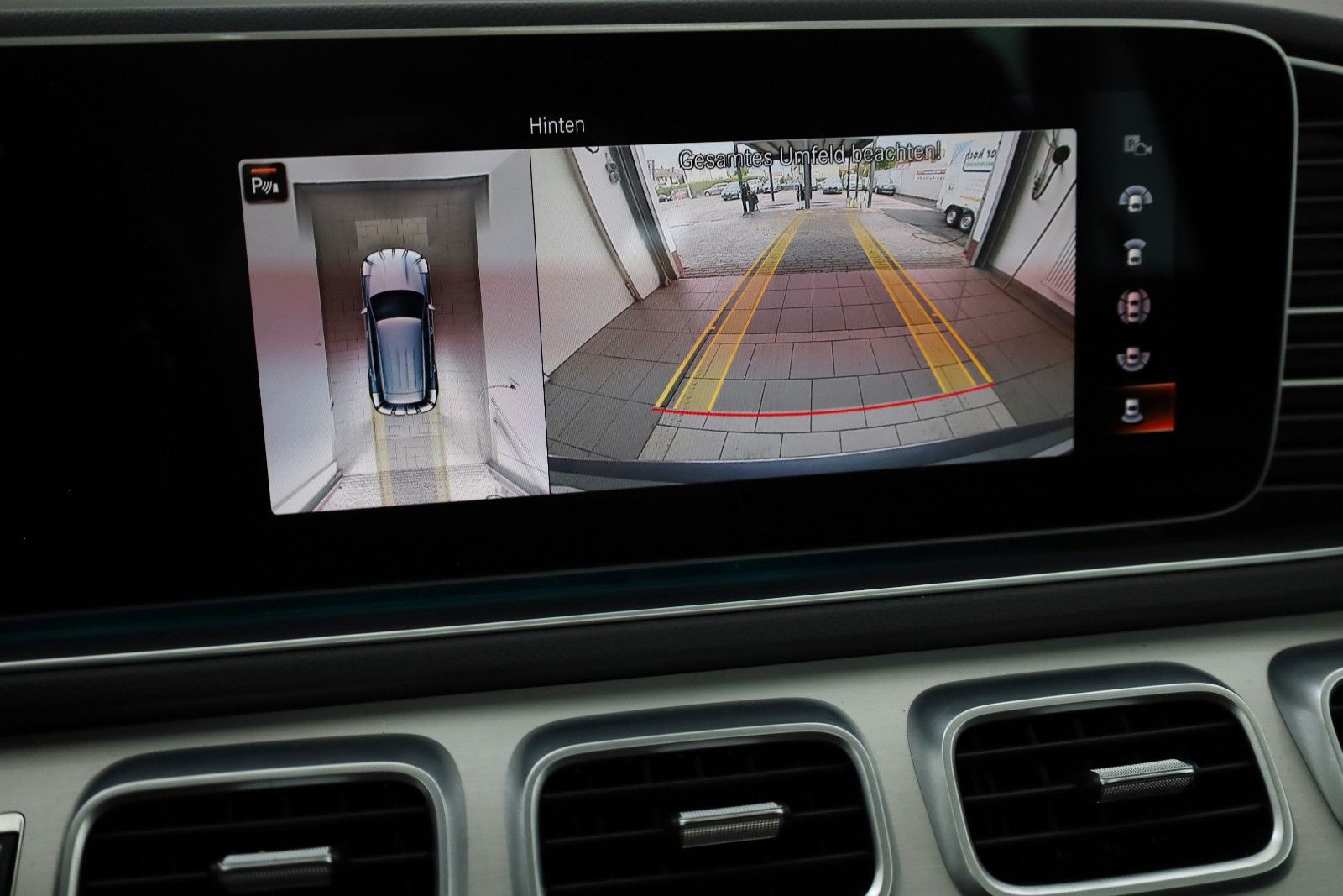 Fahrzeugabbildung Mercedes-Benz GLE 350 e 4M,360°Kamera,Burmester,Panorama