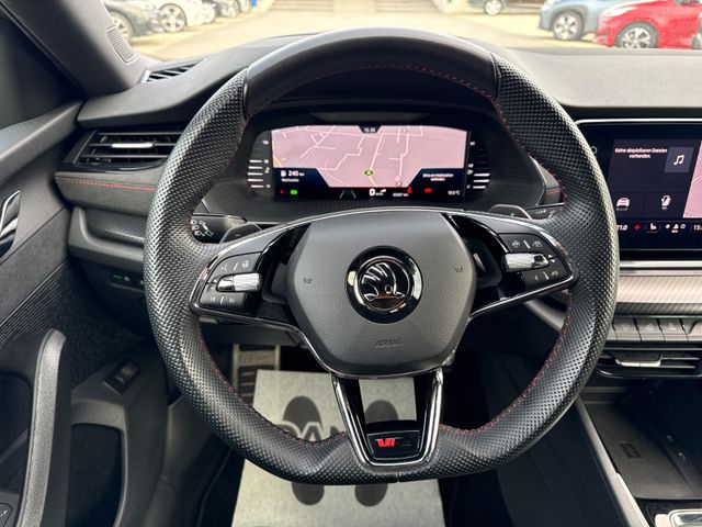 Skoda Octavia Combi RS-LED-AHK-SHZ-CarPlay-Ambi