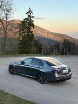 Mercedes-Benz E 63 AMG Mercedes-AMG E 63 S 4MATIC+ Autom. ... - Mercedes E 63 AMG Unfallwagen