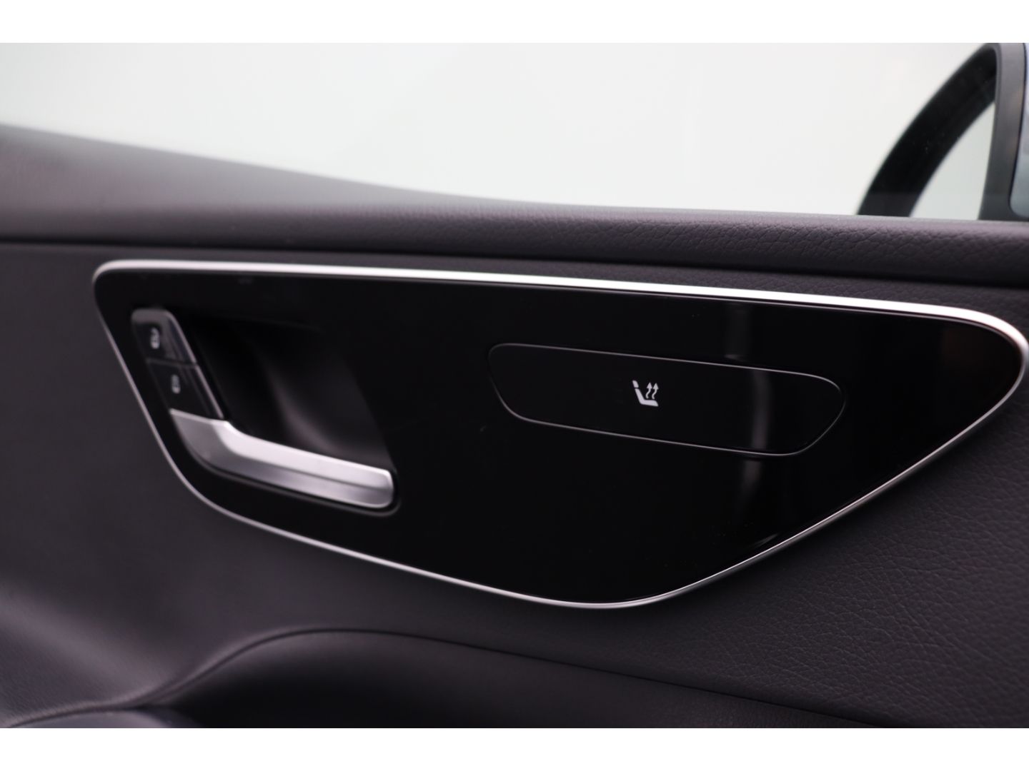 Fahrzeugabbildung Mercedes-Benz C 200 T-Modell LED ACC Digital Cockpit Soundsyst