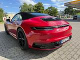 Porsche 992 Carrera 4S Cabriolet Karminrot GTS Chrono - Porsche 992 von privat