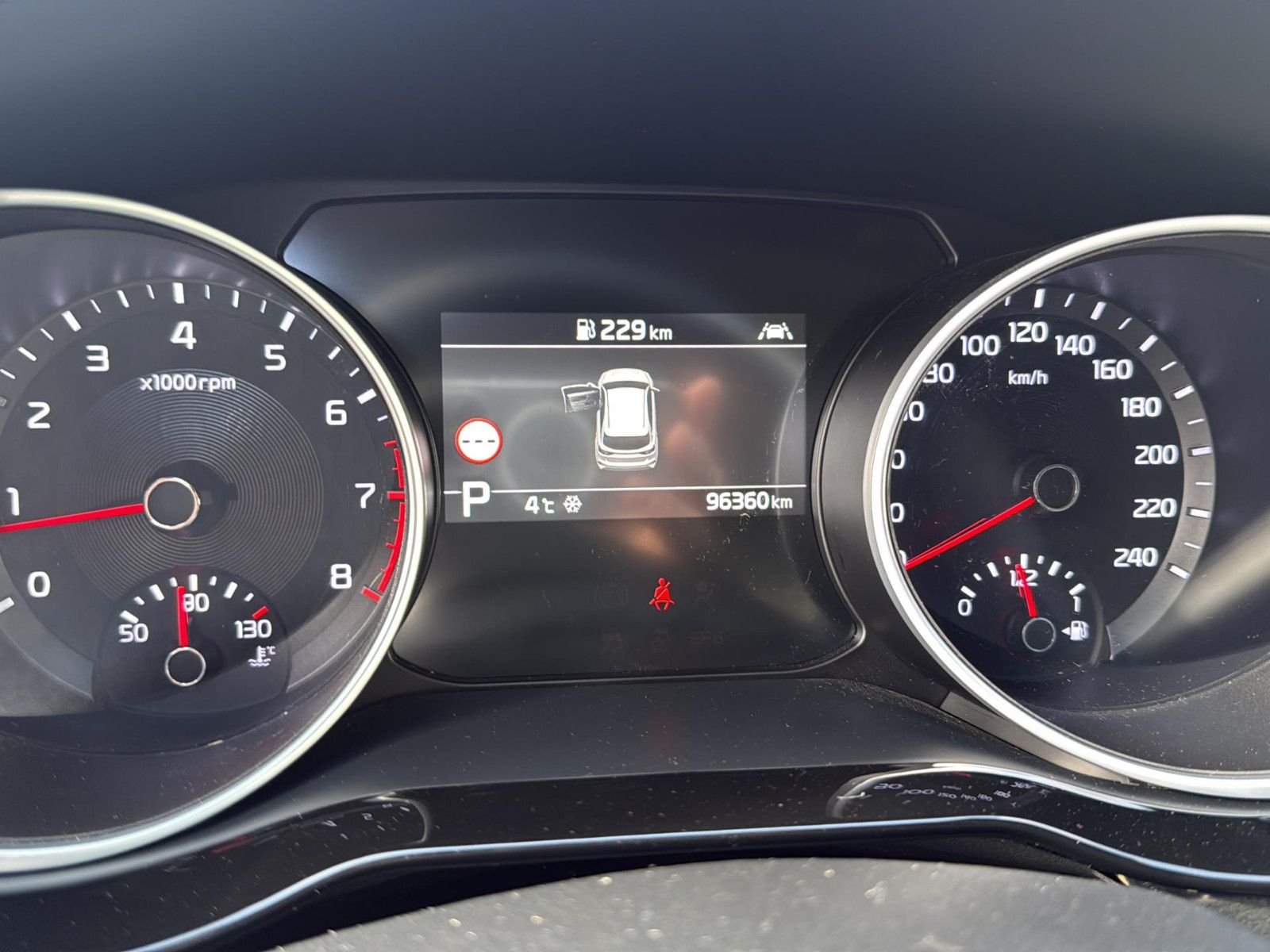 Fahrzeugabbildung Kia cee'd / Ceed 1.4 TGDi/ unfallfrei/AHK