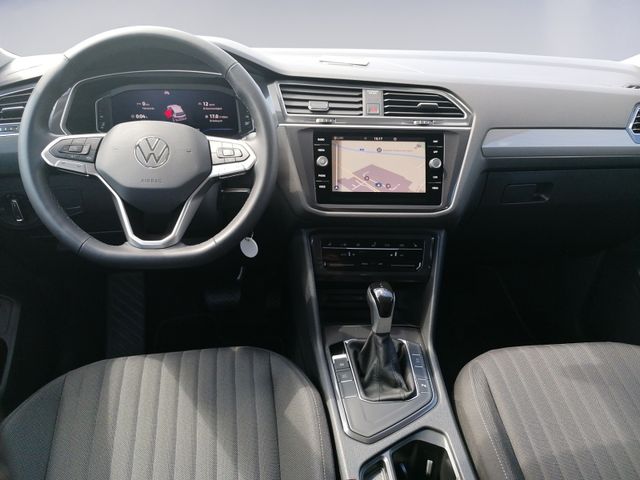 Tiguan Allspace 1.5 TSI DSG Life 7SITZE+AHK+NAVI