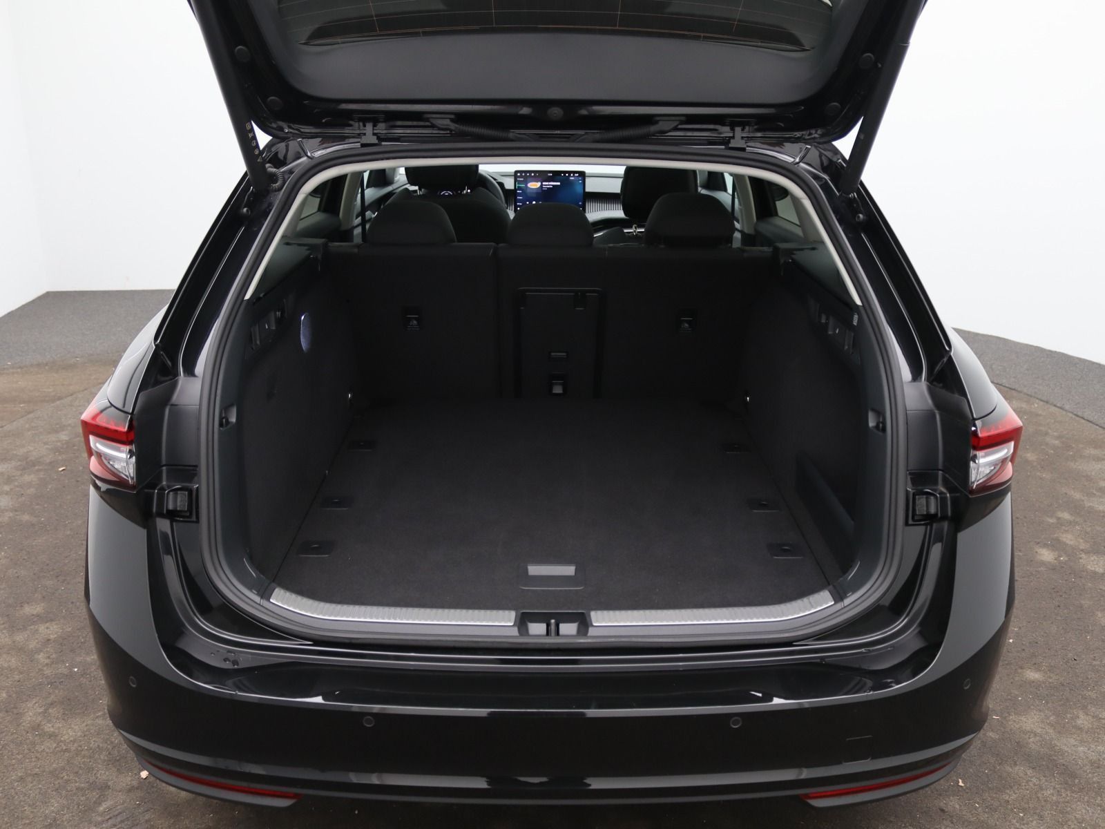 Skoda Superb - Bild 8