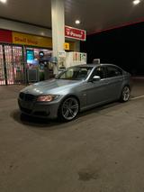 BMW Bmw e90 320i - BMW 320: E90