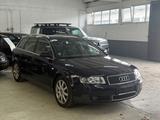 Audi A4 3.0 multitronic Avant - Audi A4 aus 2002: 3.0