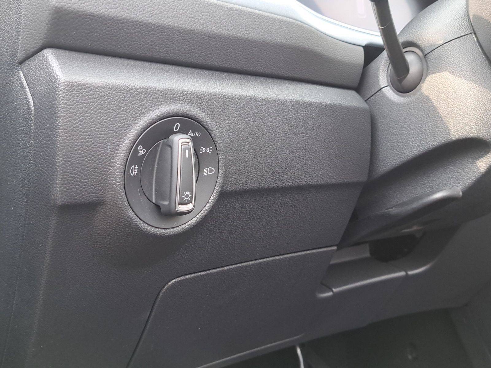 Volkswagen T-Roc - Bild 15