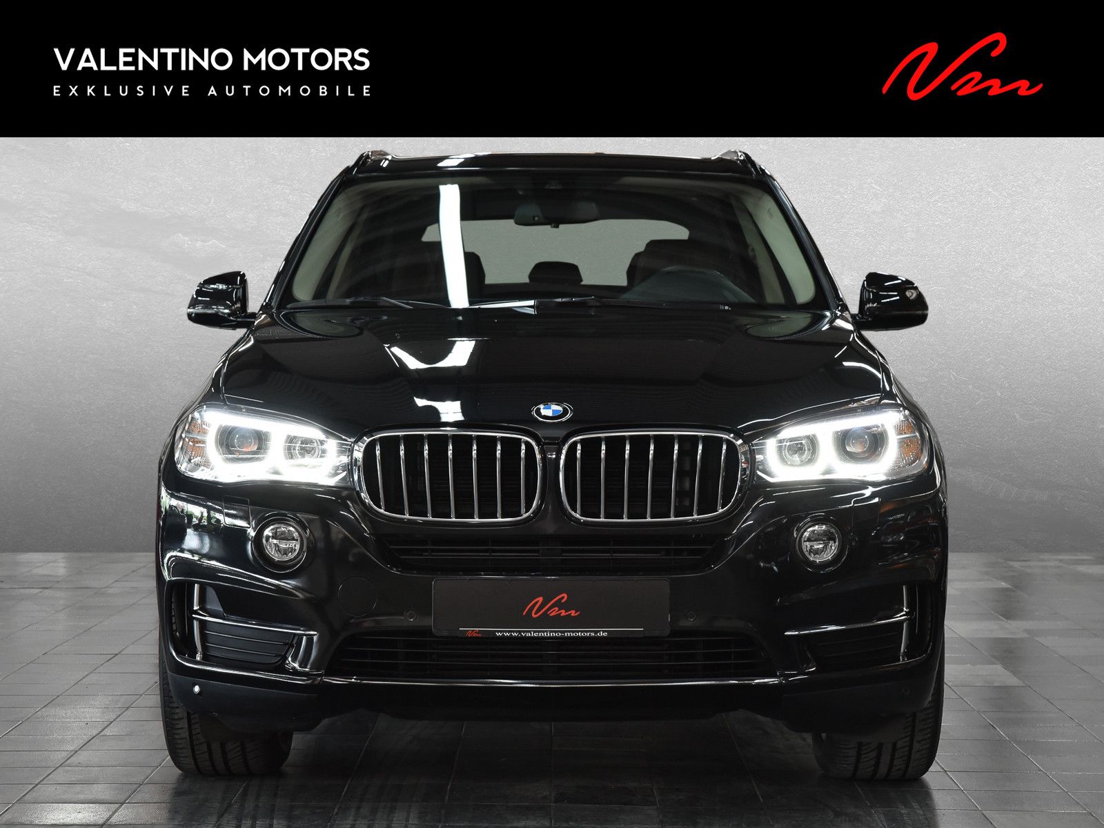 Fahrzeugabbildung BMW X5 40e - NEUER MOTOR mit nur 3.386 Km | Garantie
