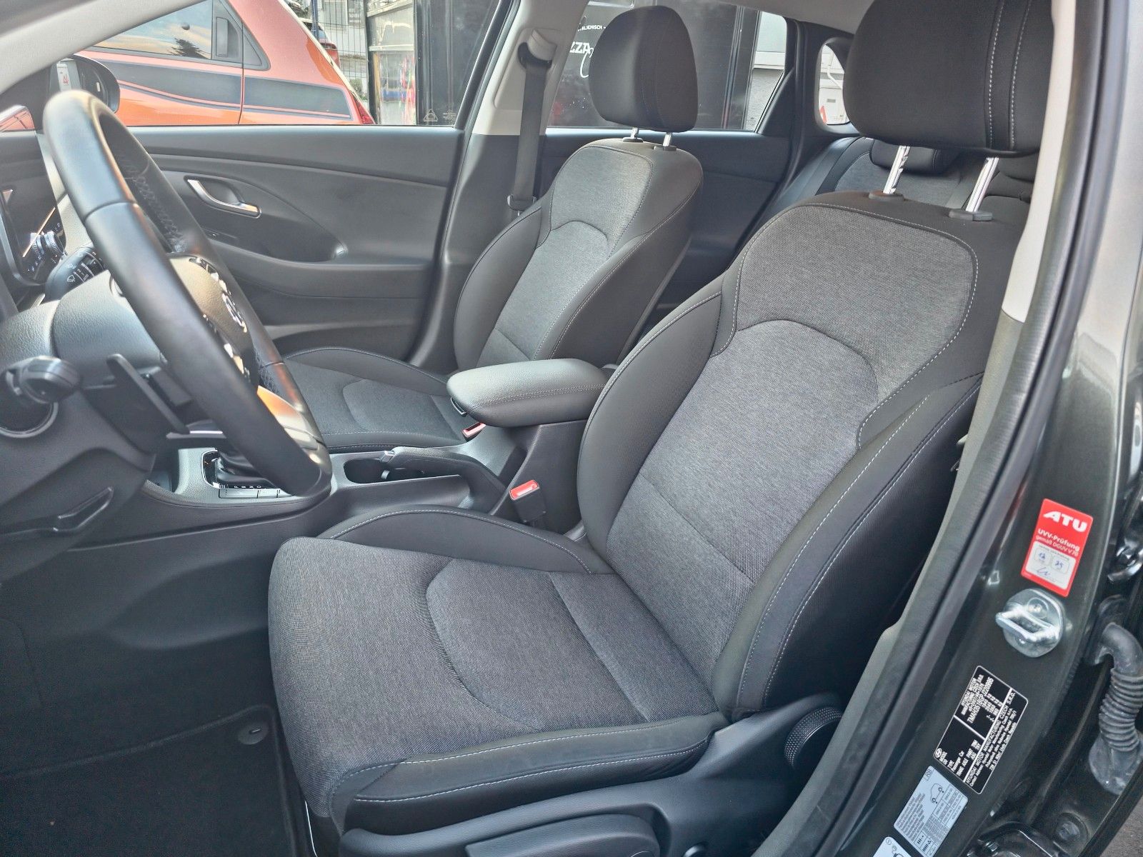 Hyundai i30 ,Mild-Hybrid,LED,Navi,Kamera,Alu,Automatik foto 13