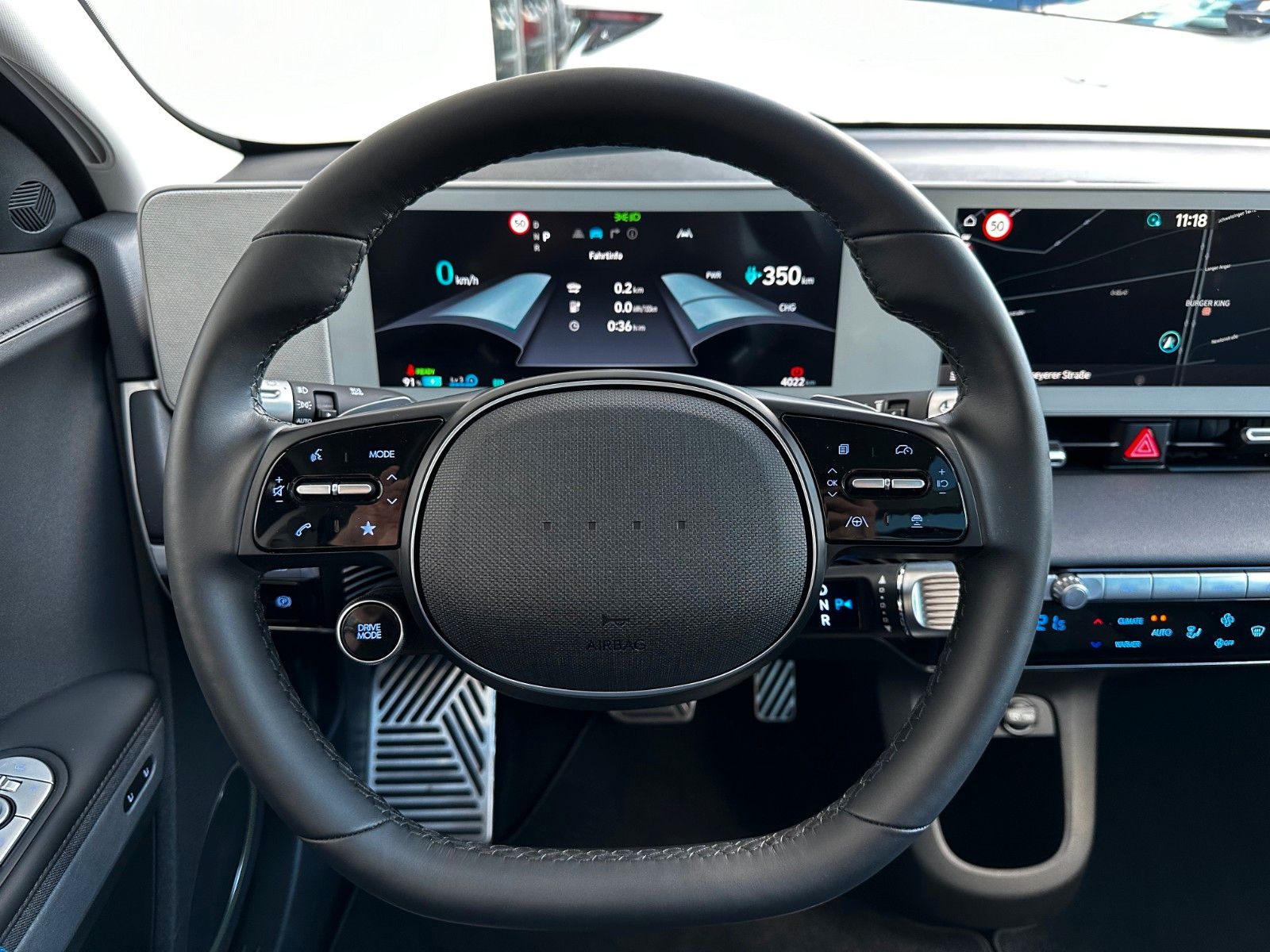 Fahrzeugabbildung Hyundai IONIQ 5 Uniq Elektro 72,6 kWh 305PS Panorama!