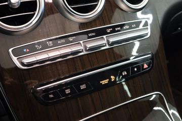 Mercedes-Benz GLC 300 4Matic Pano AHK Multibeam AMG Line