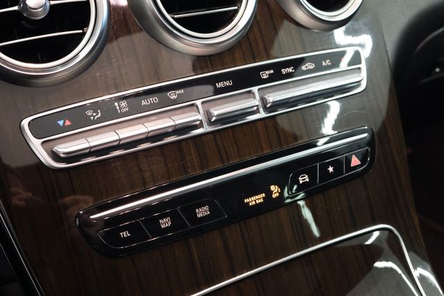 Mercedes-Benz GLC 300 4Matic Pano AHK Multibeam AMG Line