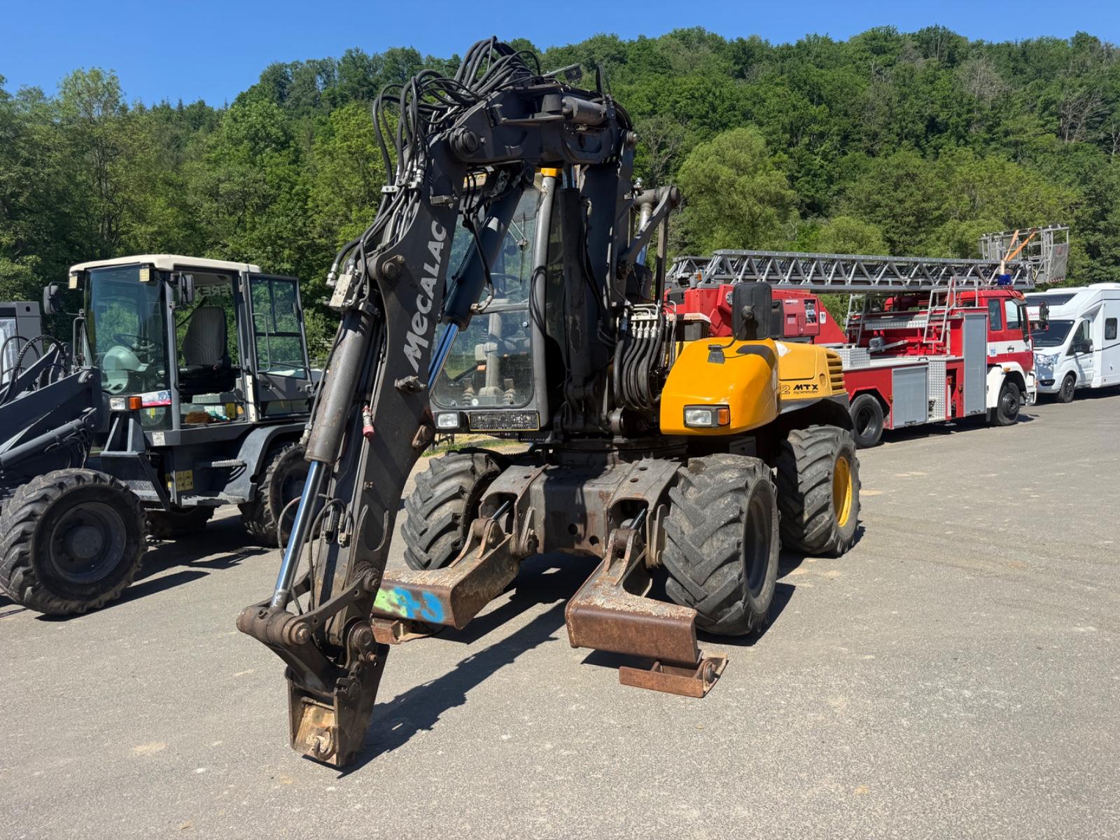 MECALAC 12 MTX speeder