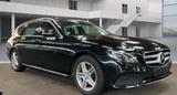 Mercedes-Benz E 250 E -Klasse T-Modell E 250 - Mercedes-Benz E 250 mit Benzin-Antrieb: Kombi