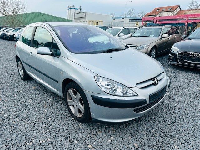 Peugeot 307 Tendance 2.0 Automatik*TÜV 06.2026