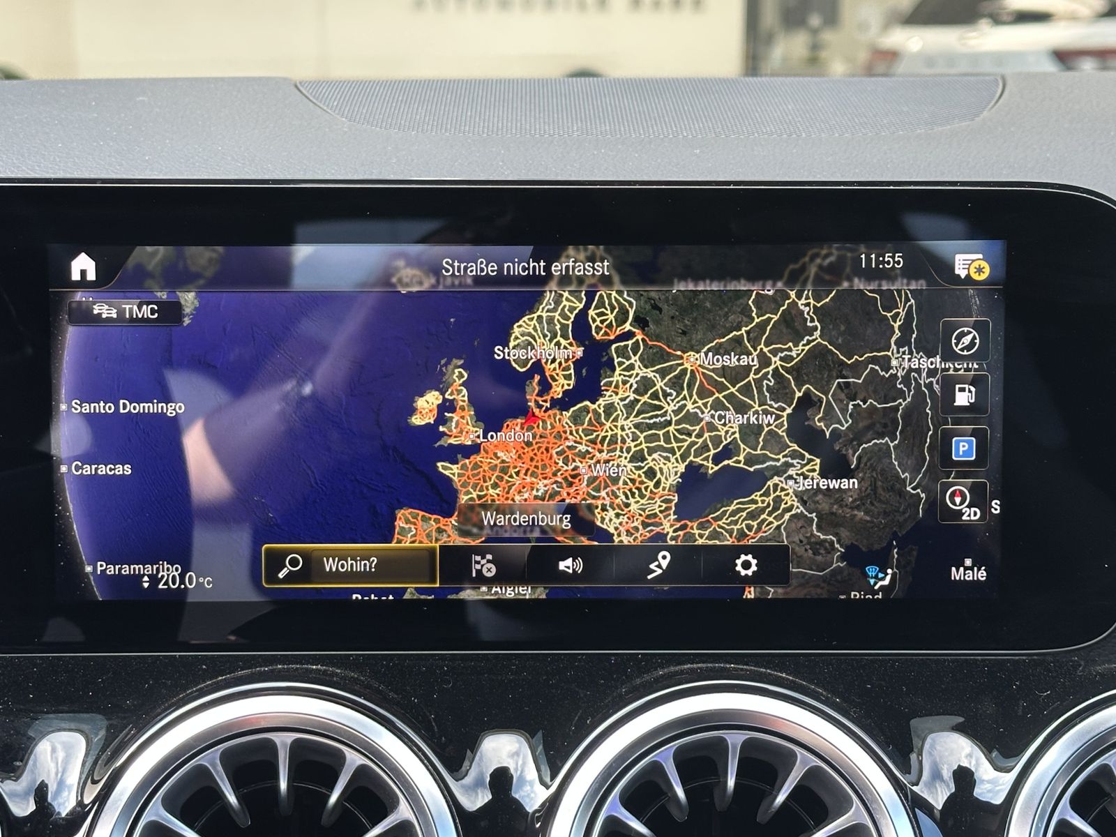 Fahrzeugabbildung Mercedes-Benz B 200 AMG-Line NAV+LED+ACC+SHZ+VCOCK+NIGHT+SOUND