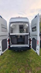 Volkswagen Crafter Grand California  - Volkswagen: Grand