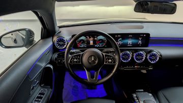 Mercedes-Benz A 180 Progressive WIDE+MBUX+KAM+LED+SPUR