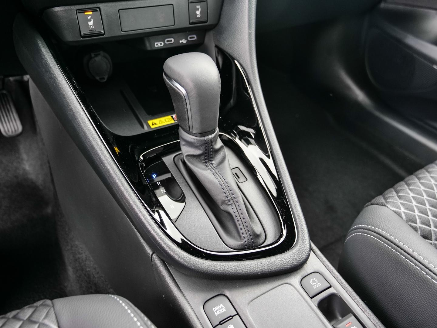 Mazda 2 Hybrid Homura 1.5L VVT-i 116 PS e-CVT FWD LEDE