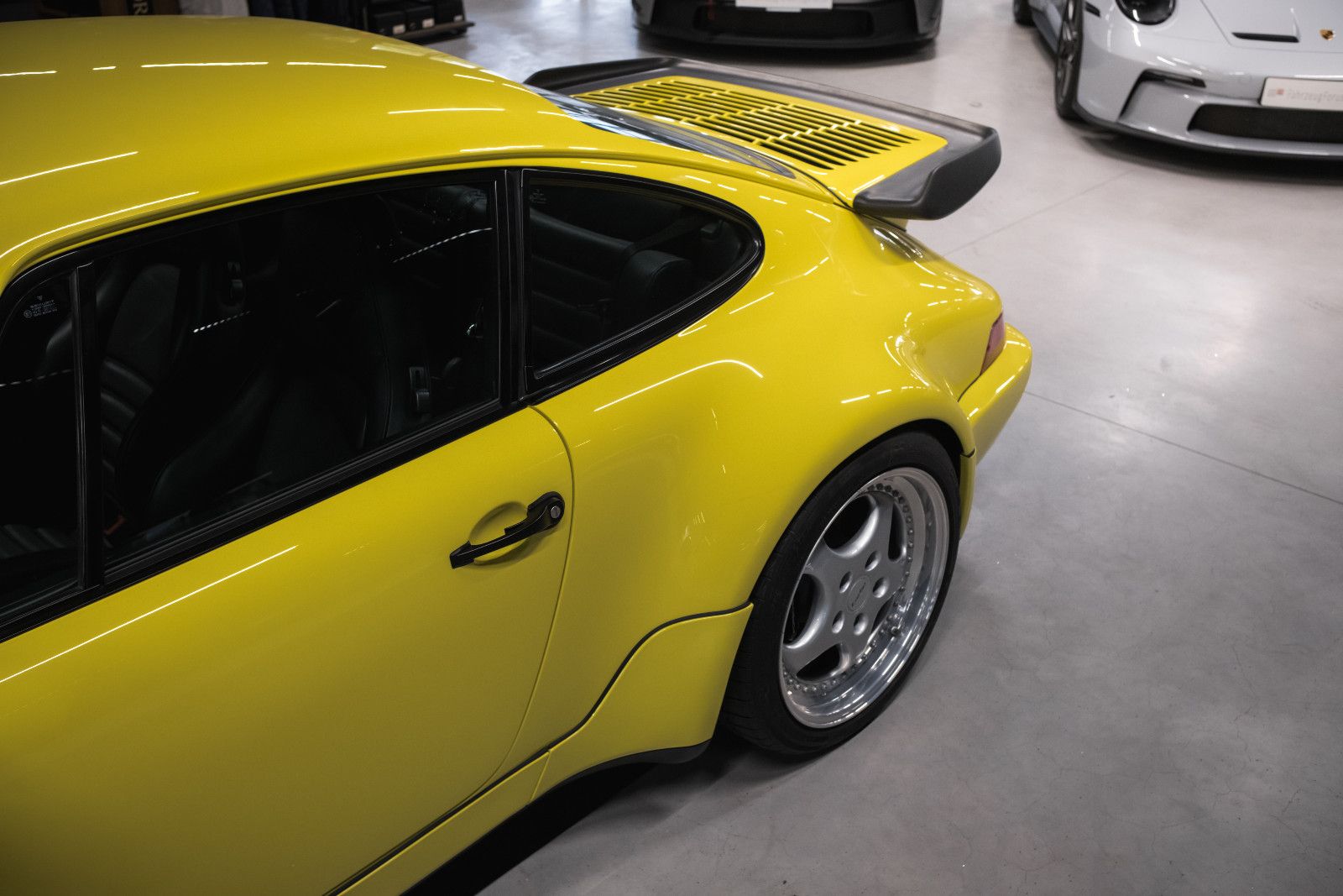 Fahrzeugabbildung Porsche 964 Turbo 3.3 Turbo WLS-Neuaufbau by APCarDesign
