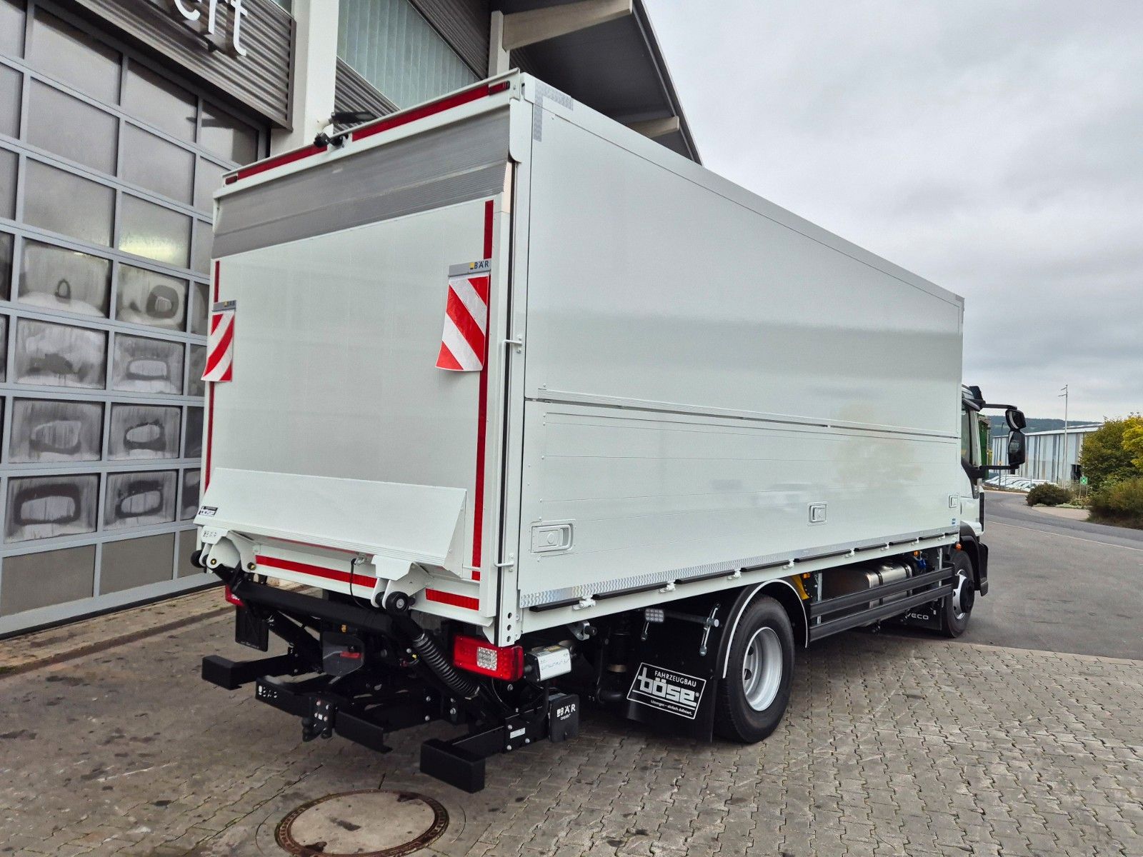 Fahrzeugabbildung Iveco Eurocargo ML160E28/FP Böse Schwenkwand LBW 2xAHK