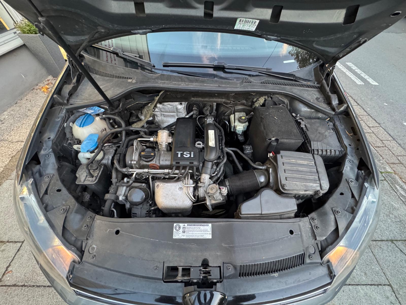 Volkswagen Golf 2010 — photo 23