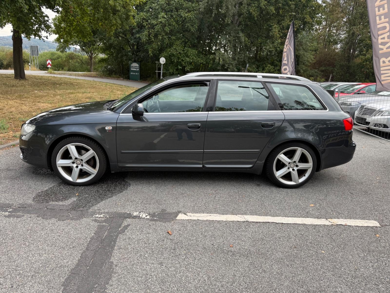 Seat Exeo 2011 — engine 1.968 cm³, 143 HP (105kW)