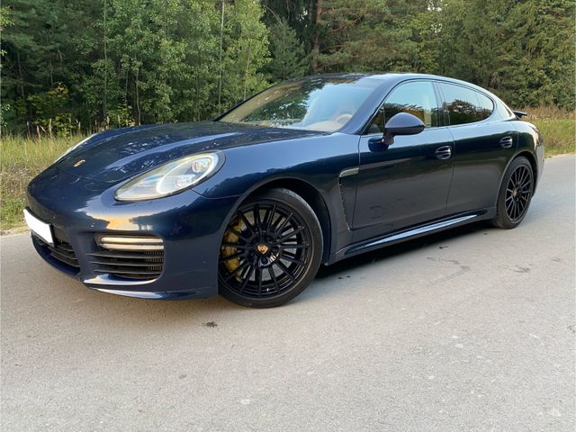 Porsche Panamera Turbo S Turbo S