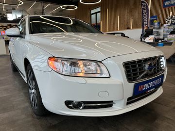 Volvo S80 Lim. D3 Summum *BiXenon*Standh*1.Hand*