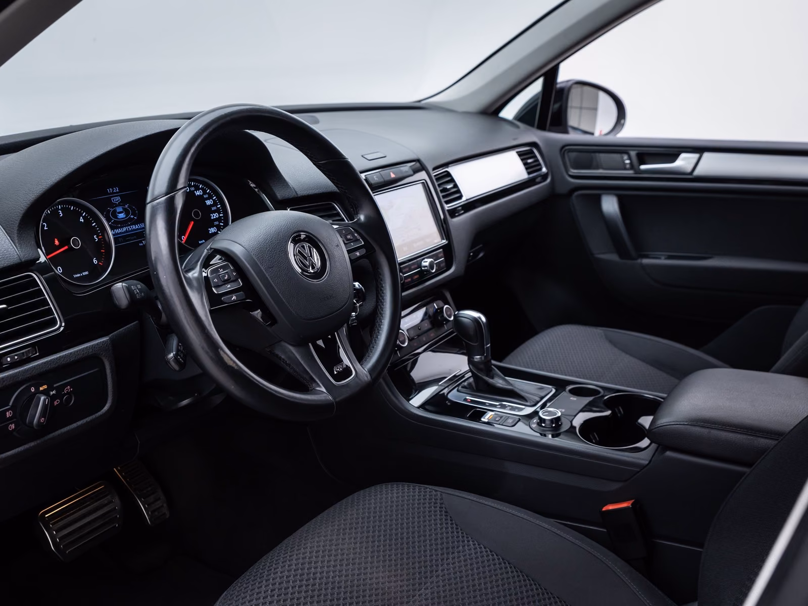 Volkswagen Touareg V6 TDI BMT /R-Line/TEMP/XENON/RFK