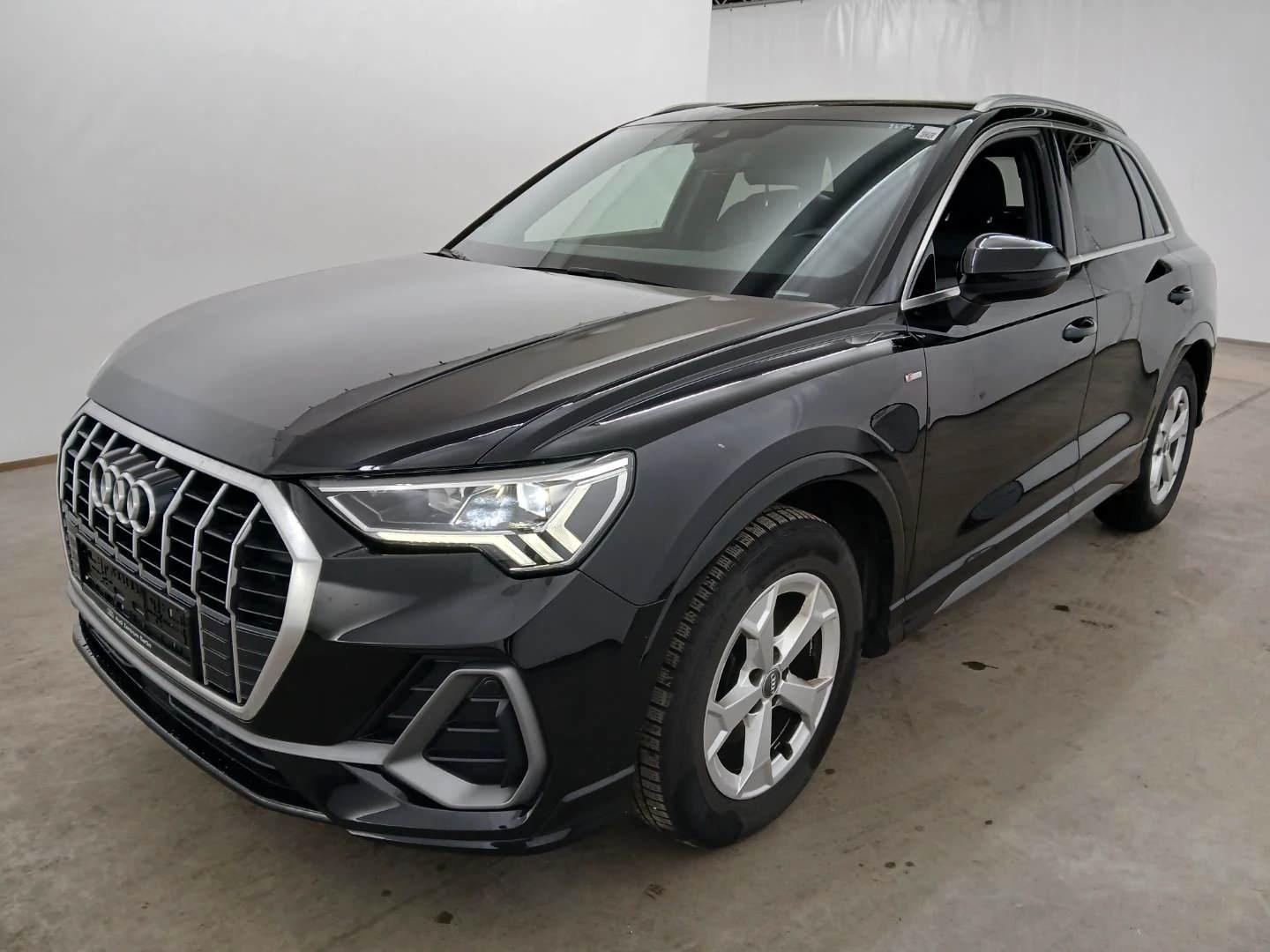 Audi Q3 35 TFSI S line **VC/ALCANTARA/LED**