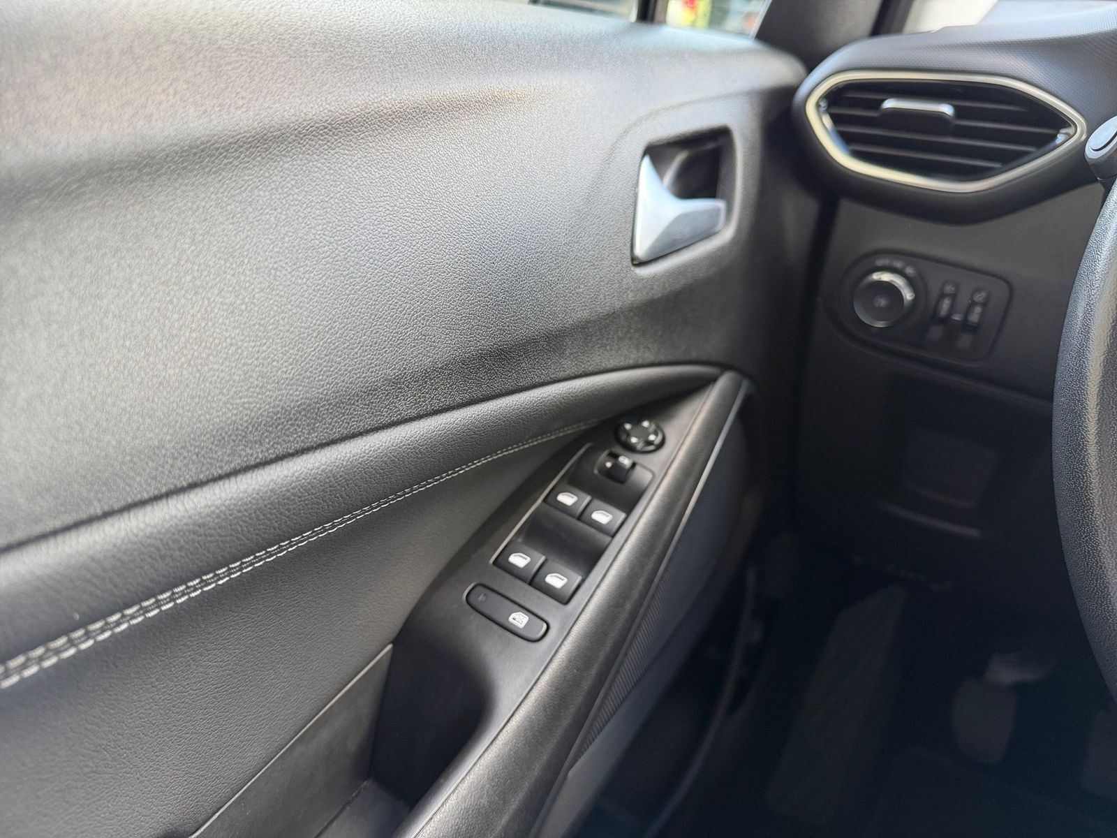 Fahrzeugabbildung Opel Crossland 1.2 Turbo Elegance AHK,Kamera,LED,PDC