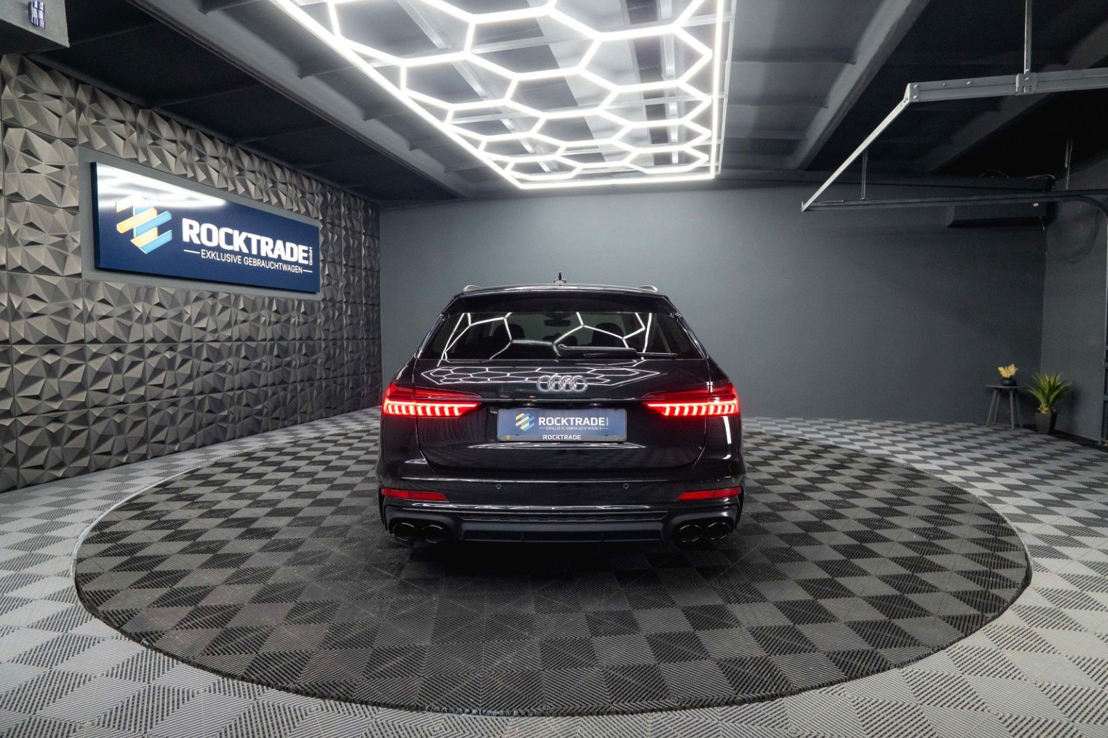 Fahrzeugabbildung Audi S6 Avant 3.0 TDI quattro *ACC*Head Up*LED*B&O*