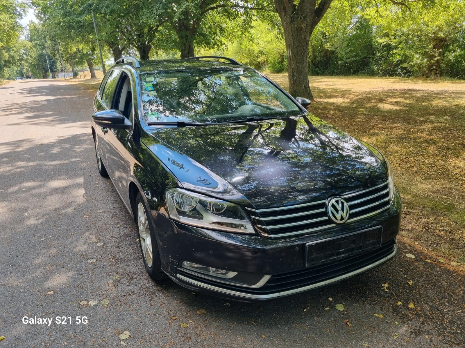 Volkswagen Passat 2011 — photo 7