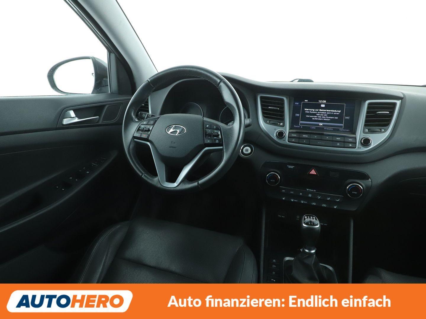 Hyundai Tucson 1.6 Classic blue 2WD *NAVI*TEMPO*CAM*PDC*