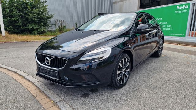 Volvo V40 Momentum*LED*SHZ*Navi*tempomat *