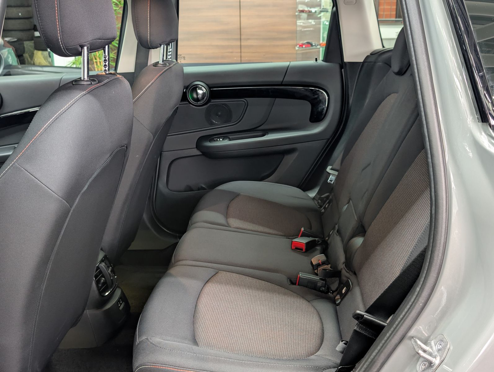 Fahrzeugabbildung MINI Countryman SE (Cooper) Essential Trim All4 94%So