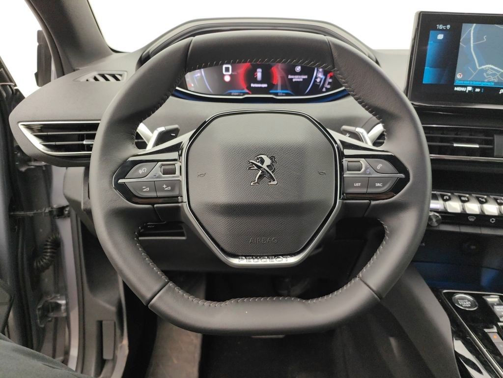 Fahrzeugabbildung Peugeot 5008 Active Pack 1.2T LED/NAVI/PDC/R'CAM/DAB+