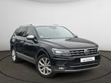 Volkswagen Tiguan Allspace Highline 4Motion,7-Sitze,AHK,1Hd - Volkswagen Tiguan Allspace mit Benzin-Antrieb: Automatik