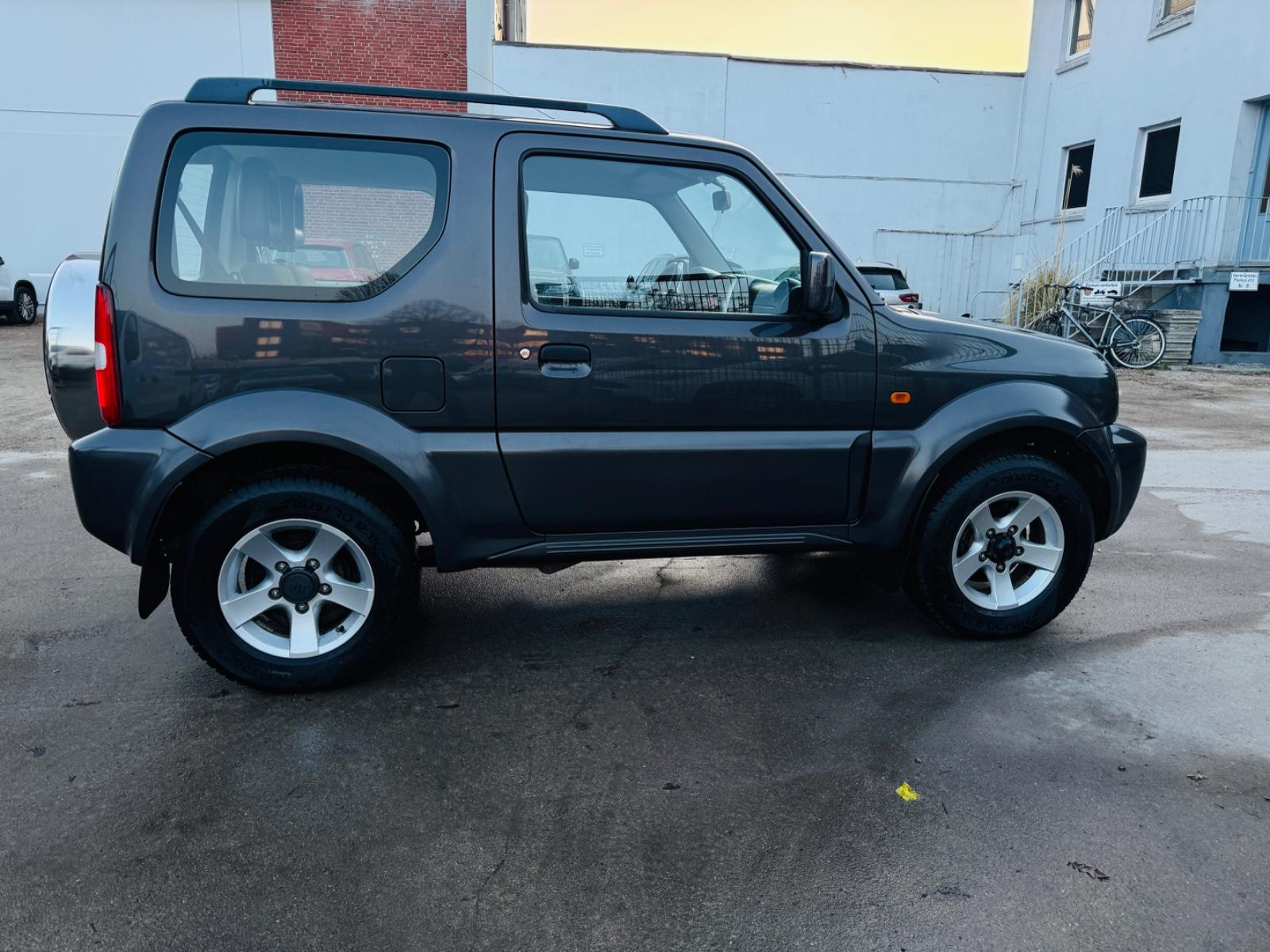 SUZUKI JIMNY - 86 CV - 4X4 - BVM