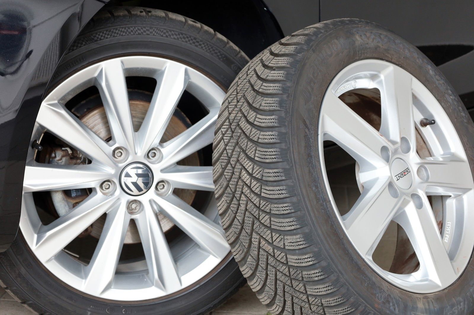 Fahrzeugabbildung Volkswagen Eos, SH, PDC, 2-Zonen-Klimaautom., 8fach bereift