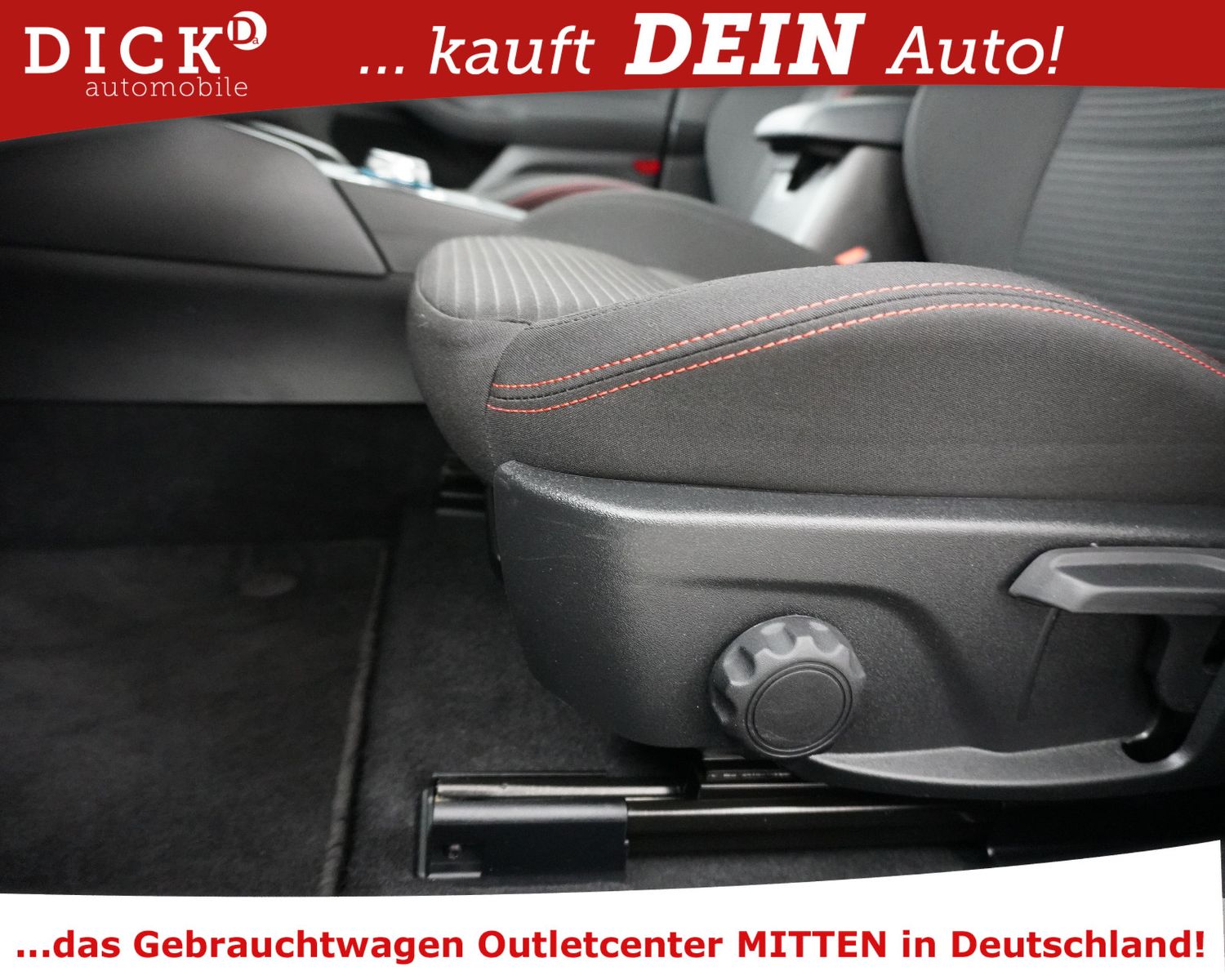 Fahrzeugabbildung Ford Focus T 1.5d Aut ST-Line NAVI+LED+PDC+TEMP+APPLE