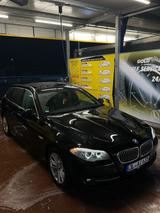 BMW 530d xDrive Touring - - BMW 530 aus 2011: Kombi, 530d
