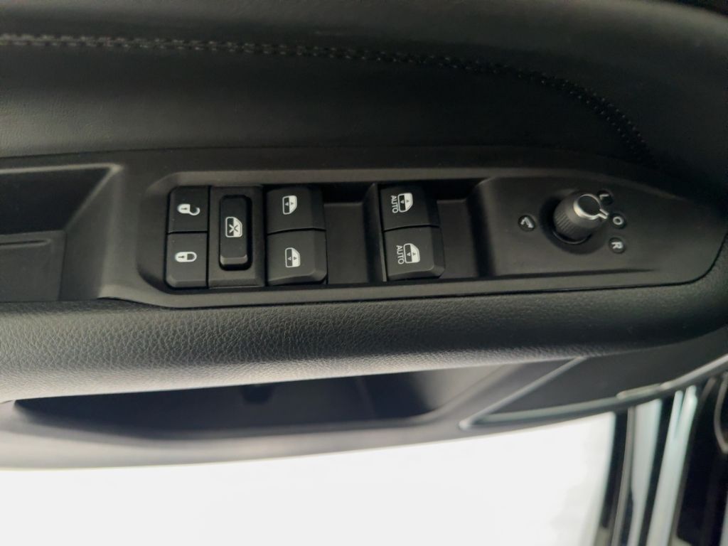 Fahrzeugabbildung Jeep Compass AUTOMATIK ALLWETTER  RÜCKFAHRK.