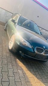 BMW 525i touring Scheckheftgeflegt - BMW 525 in Oberhausen