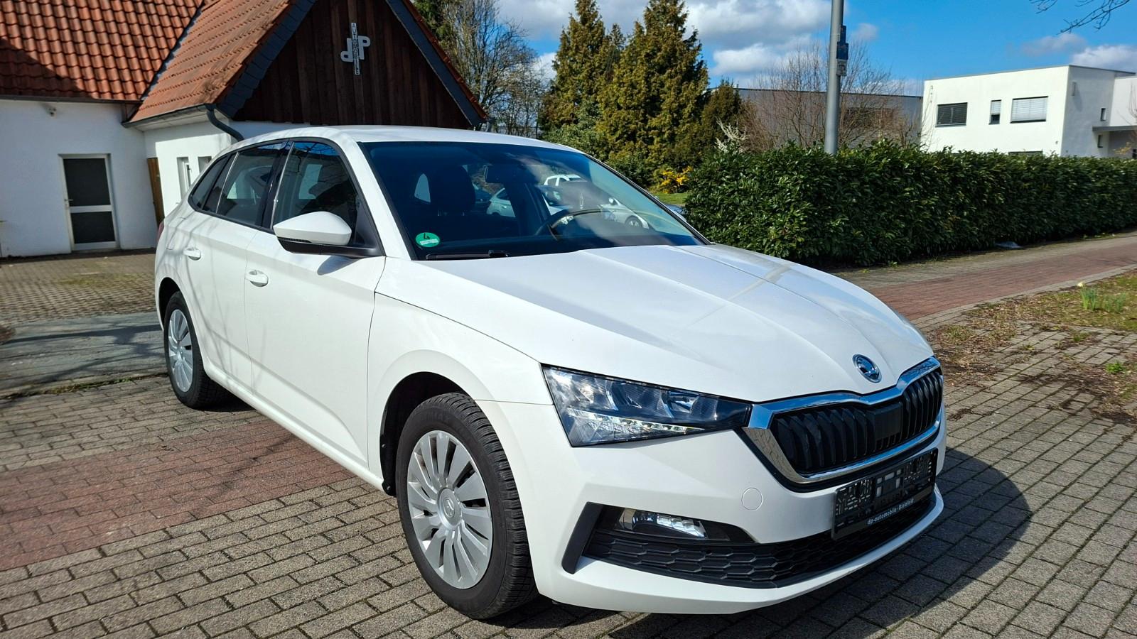 Skoda Scala 1.0 TSI SHZ-PDC-Carplay Navi Allwetter