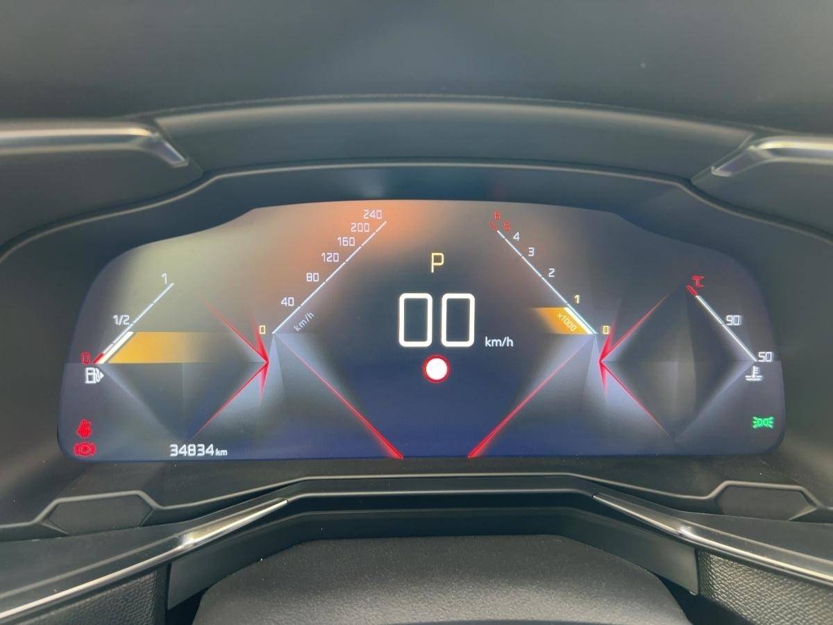 DS Automobiles DS7 Crossback Performance Line 3,99% Sonderzins