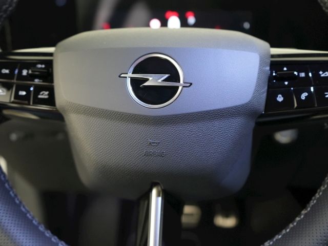 Astra L ST GS AT+LED+360 GRAD KAMERA+SITZ-/LENKR