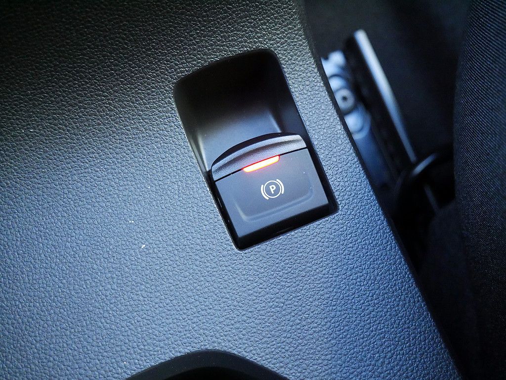 Fahrzeugabbildung Dacia Sandero Journey TCe 90 CVT AUTOMATIK